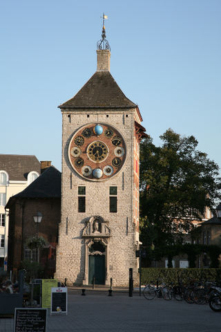 Illustration for article titled These Astronomical Clocks Were a Wonder of the Medieval World